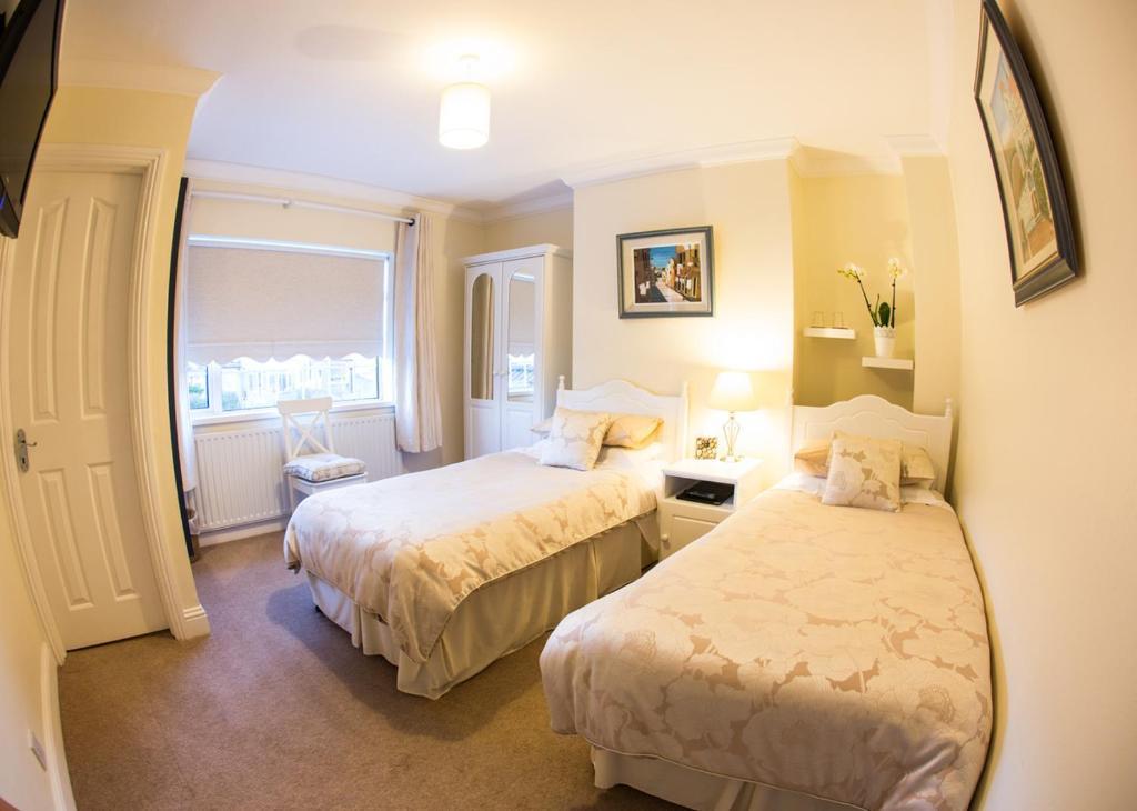 Shantalla Lodge Bed And Breakfast Сантри Номер фото